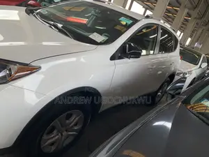Toyota RAV4 2015 White