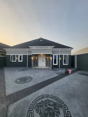 3bdrm Bungalow in Success Estate, Akala Express for sale