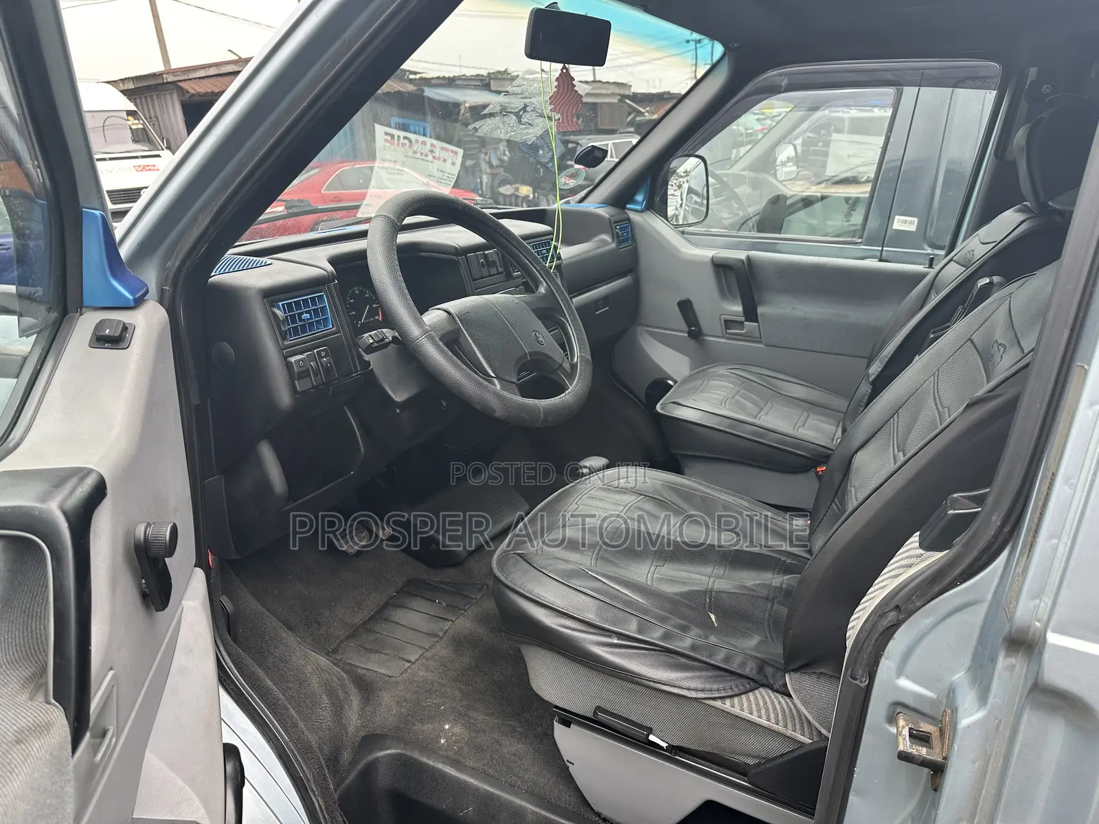 Volkswagen Transporter 2005 Grey