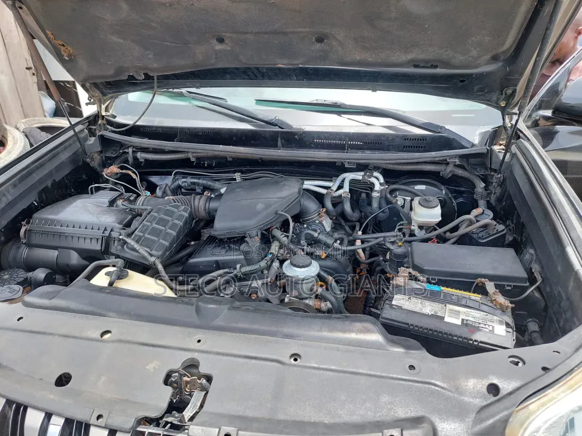 Toyota Land Cruiser Prado 2011 Black