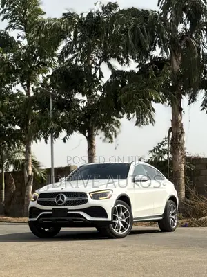 Mercedes-Benz GLC-Class 2022 White