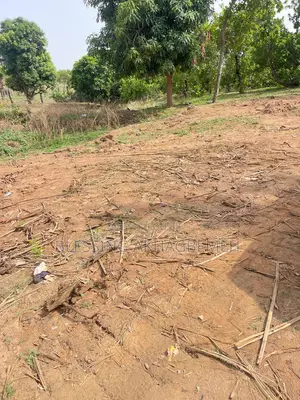 A Plot of Land 450sqm for 4 Bedroom Fully Detached Duplex With Bq