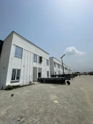 3bdrm Duplex in Capital Loft Phase 2, Lekki for sale