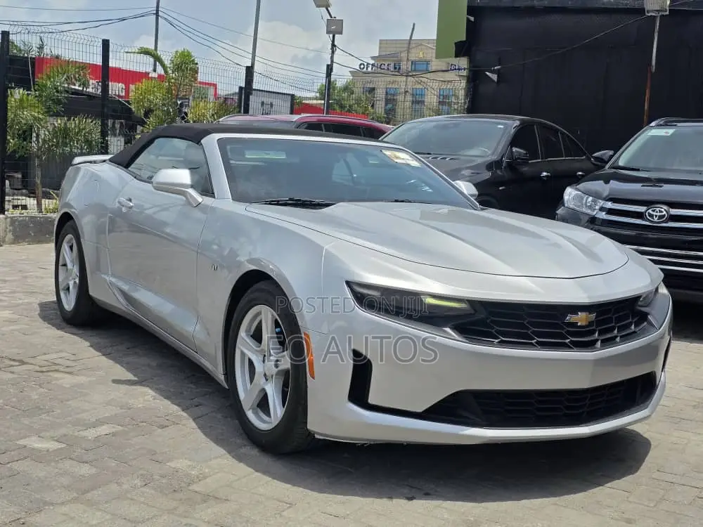 Chevrolet Camaro 2019 Silver