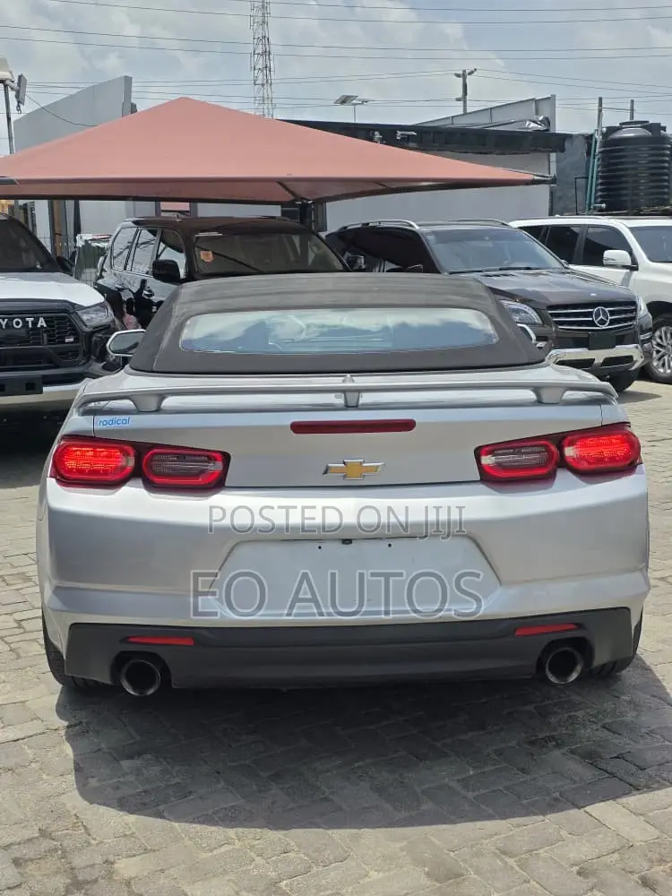 Chevrolet Camaro 2019 Silver