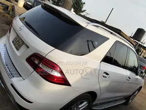 Mercedes-Benz M Class ML 350 4Matic 2013 White