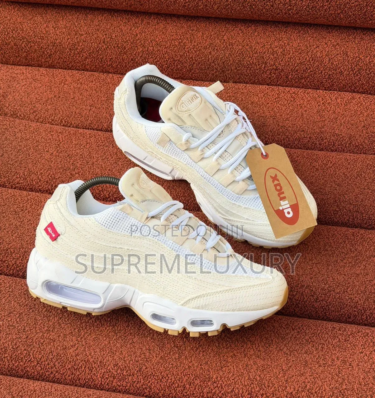 Nike Sneakers