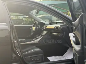 Lexus IS 2015 Black