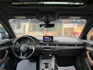 Audi A4 2018 Black