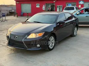 Lexus ES 350 FWD 2014 Gray