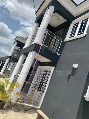 3bdrm Apartment in Idi Ope Estate, Akala Express for rent