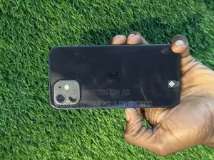Apple iPhone 12 64 GB Black