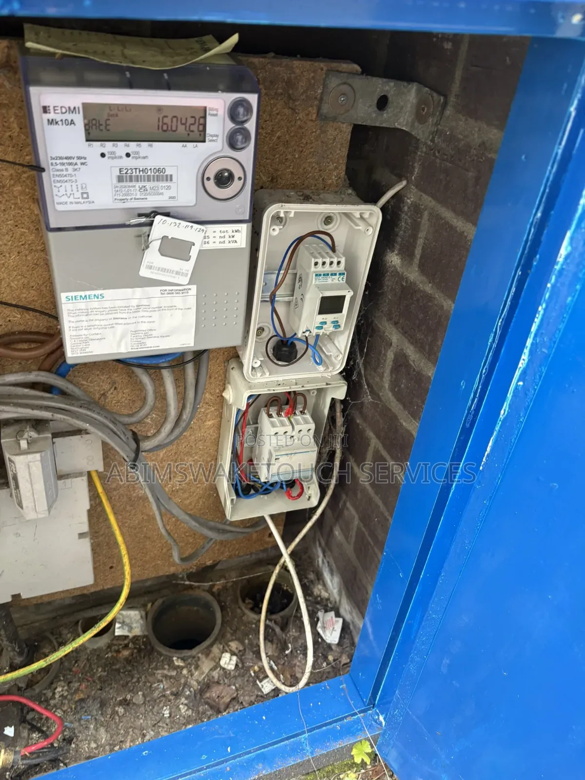 Professional Electrician
