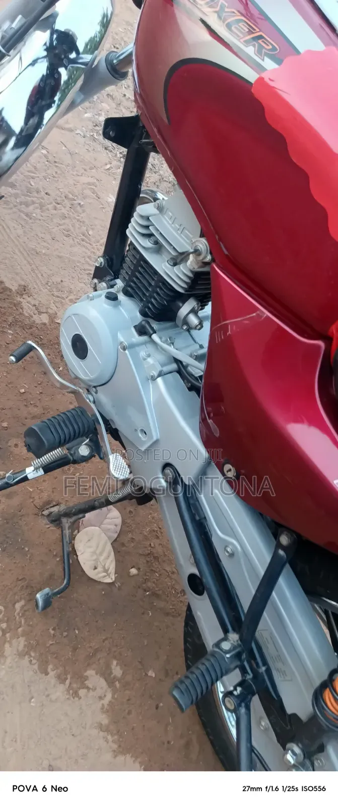 Bajaj Boxer 2020 Red