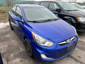 Hyundai Accent SE Automatic 2012 Blue