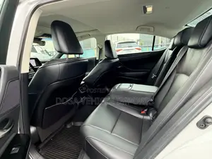 Lexus ES 350 Luxury FWD 2023 White