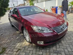 Lexus ES 350 2011 Red