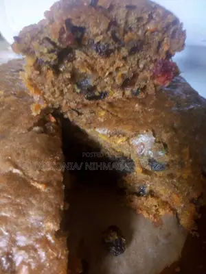 Nihmac Foods Premium Carrot Cake – Rich, Moist Fully Loaded!