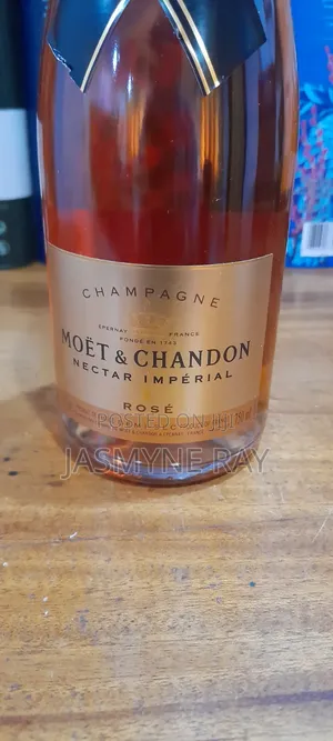 Moet Chandon Nectar Imperial Rose