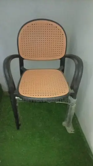 Exquisite Restaurant Chair