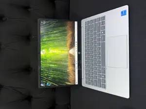 Laptop HP 240 G9 8GB Intel Core i5 SSD 512GB