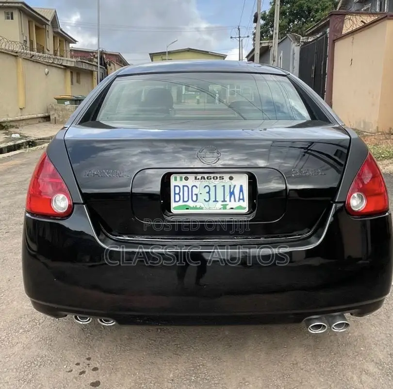 Nissan Maxima 2006 Black