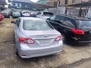 Toyota Corolla 2013 Silver