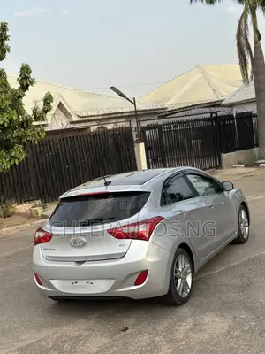 Hyundai Elantra GT 2013 Silver