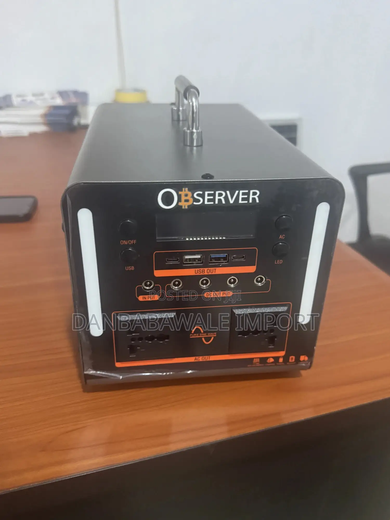 Observer 500 Watt Solar Generator Power Station