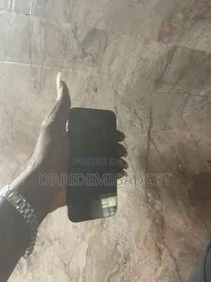Apple iPhone 15 128 GB Pink