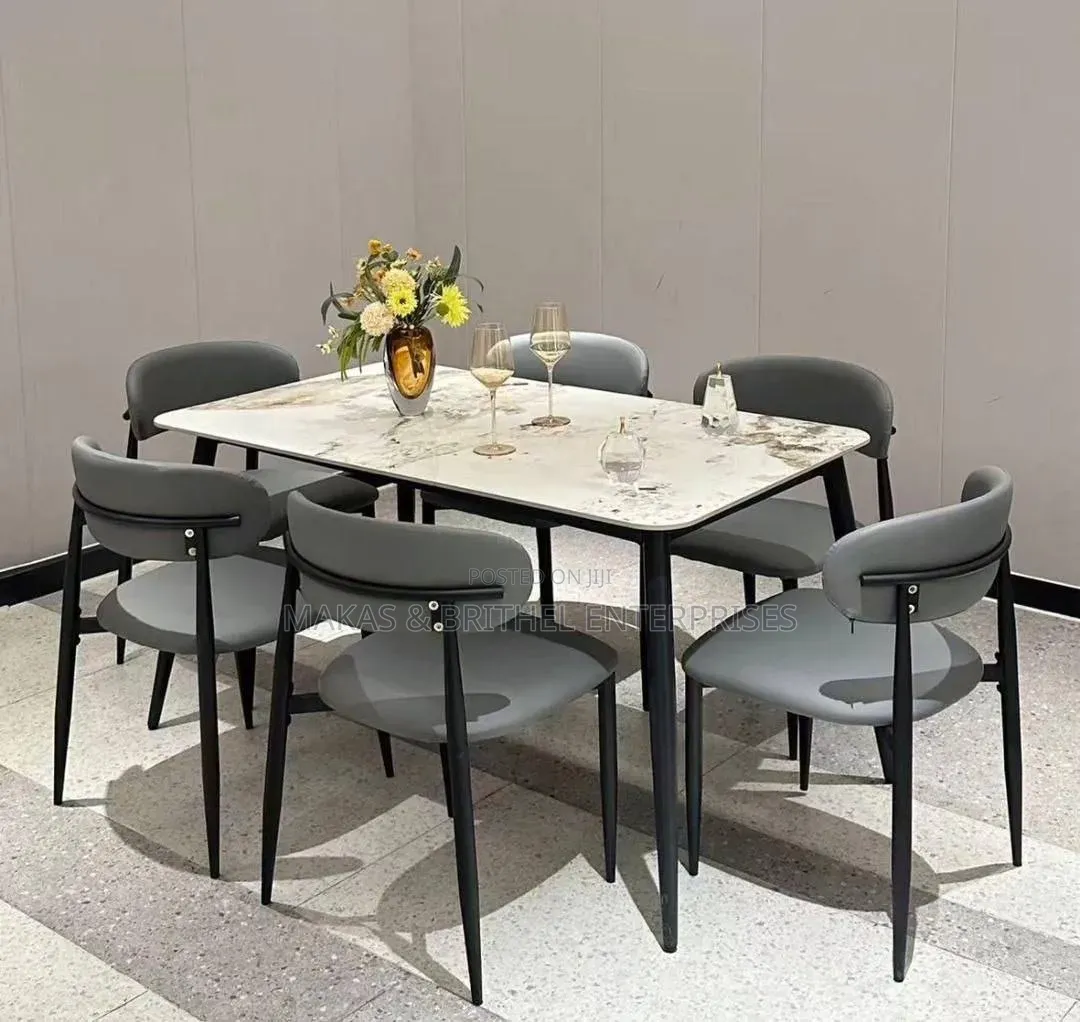 Marble 6seaters Dinning