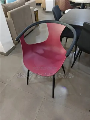 Imported Quality Iron Leg Plastic Chair