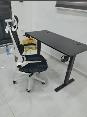 1.2miters Adjustable Game Desk