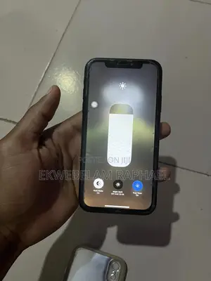 Apple iPhone XR 64 GB Black