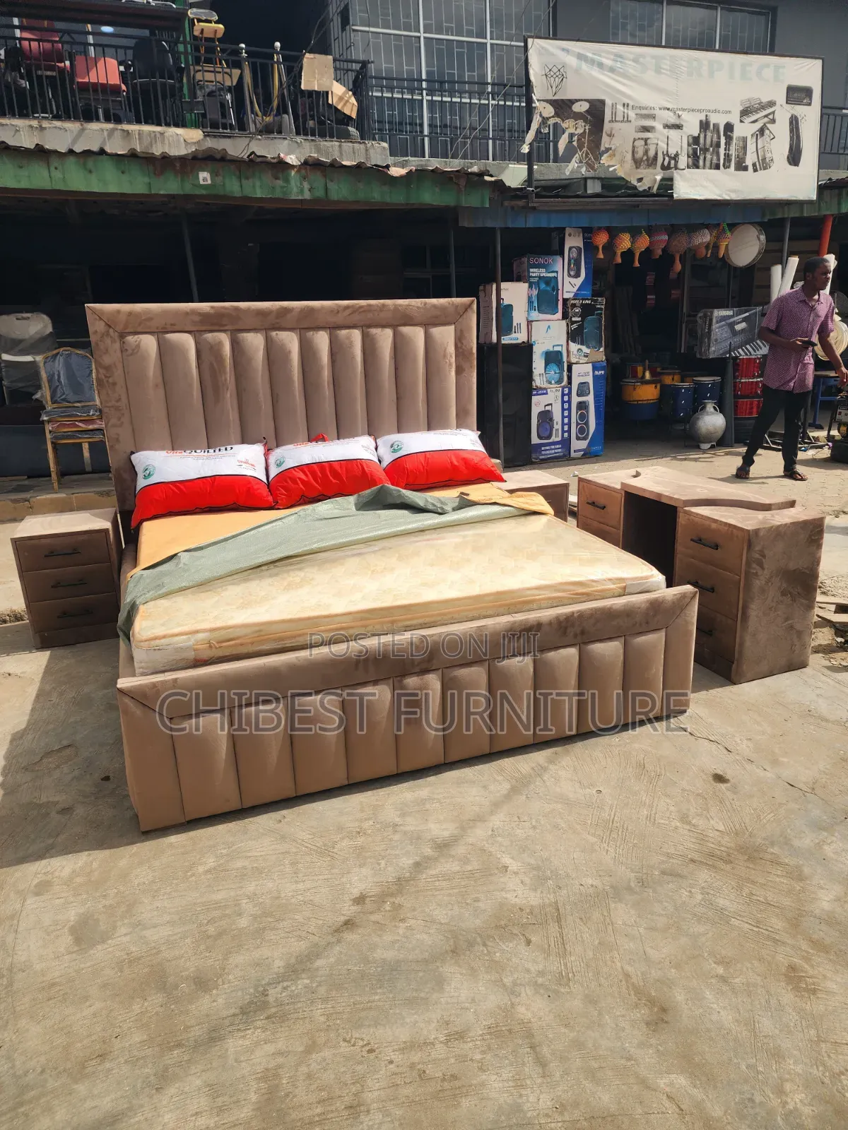 5ft Tall 6by6 Dark Cream Coloured Bed Frame.