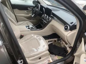Mercedes-Benz GLC-Class 2017 Brown