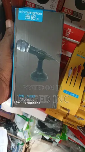 Microkingdom Mk-L100 Is a Compact Desktop Microphone