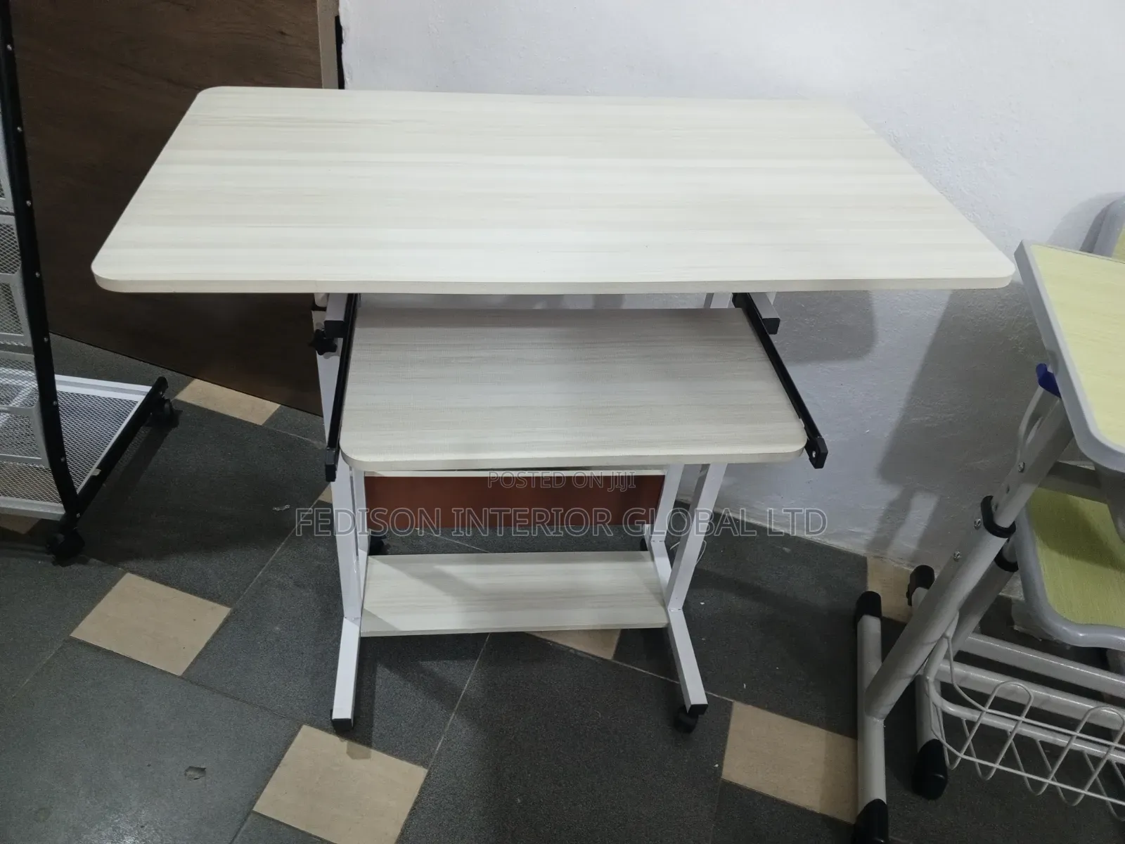 Adjustable Mini Computer Table