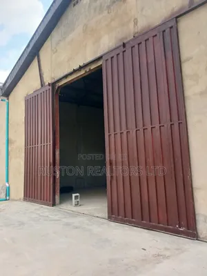 Warehouse Measuring About 1,800sm