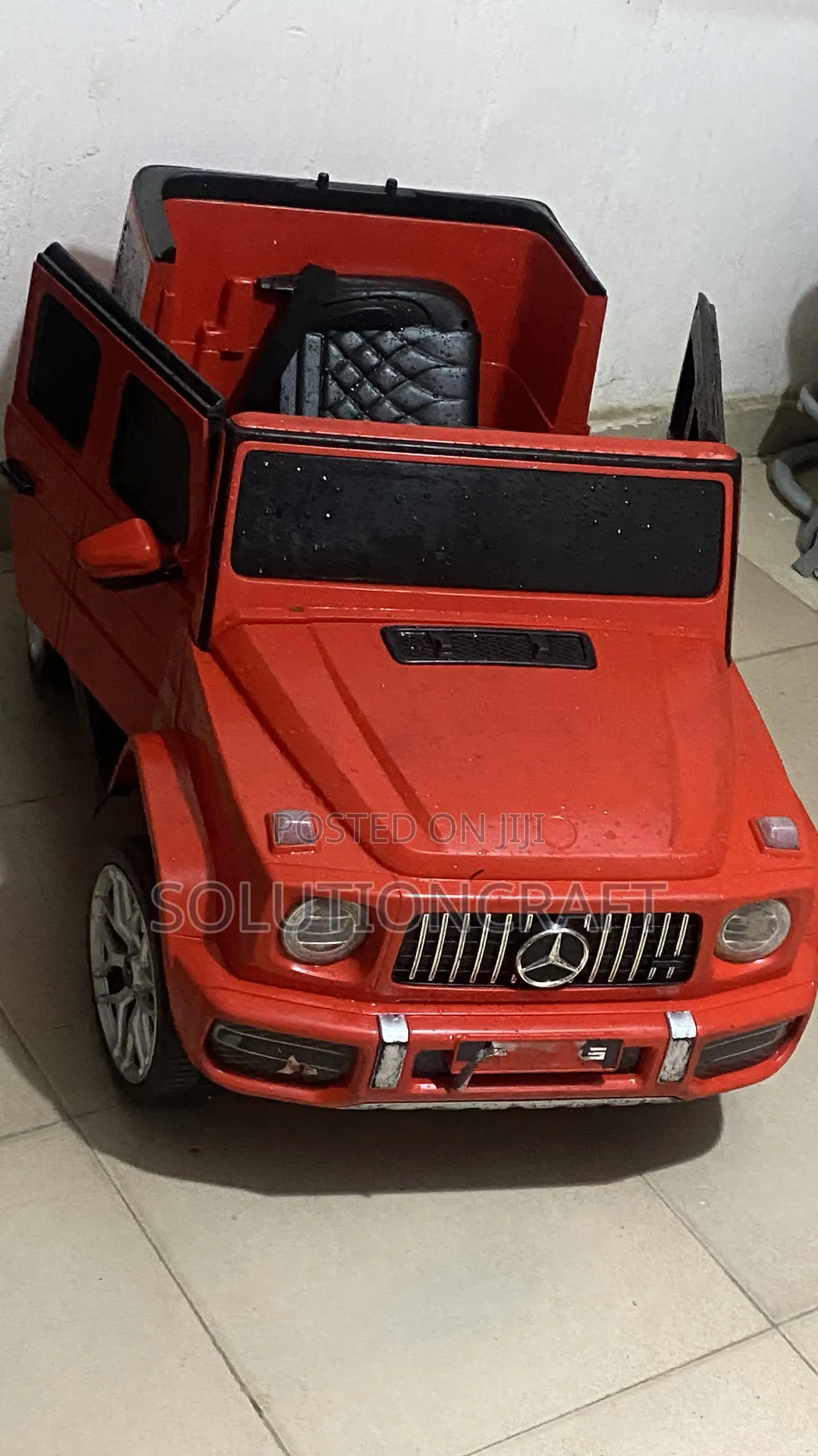 Mercedes Benz G-Wagon