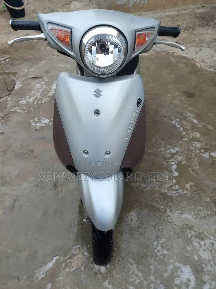 Suzuki 2017 Gray