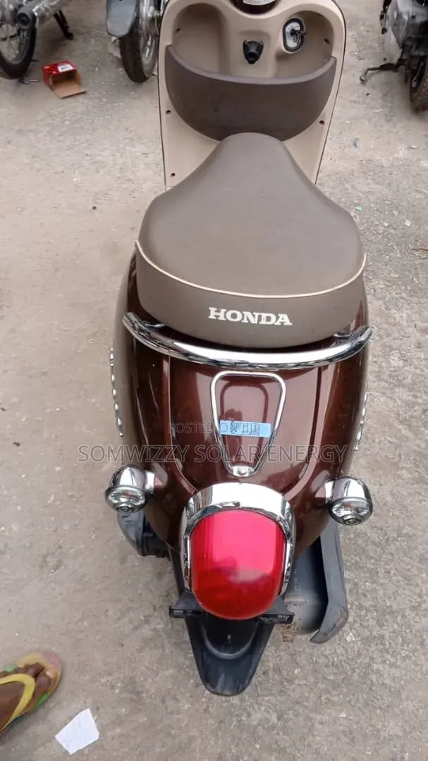 Suzuki 2017 Gray
