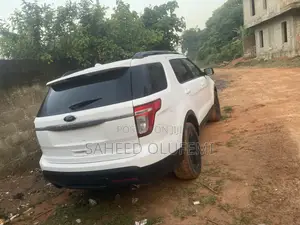 Ford Explorer Sport 4dr 4x4 (3.5L 6cyl 6A) 2013 White