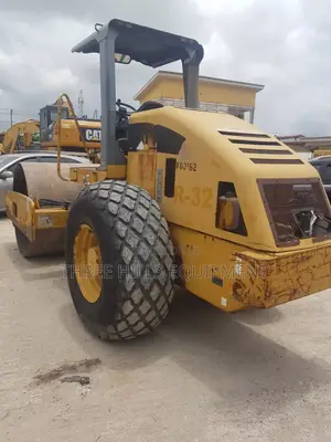 Roller CS-533E