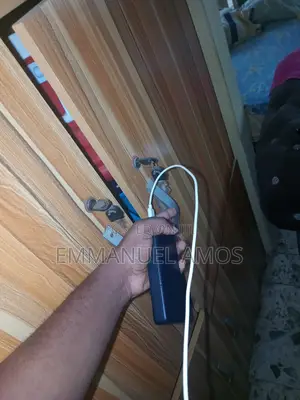 Clean and Working Wardrobes