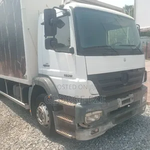 Mrecedes Benz Truck-1828
