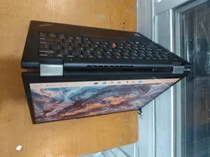 Laptop Lenovo ThinkPad X13 Gen 4 16GB Intel Core i7 SSD 512GB