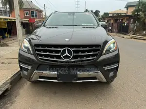 Mercedes-Benz M Class ML400 4MATIC 4dr SUV AWD (3.0L 6cyl Turbo 7A)