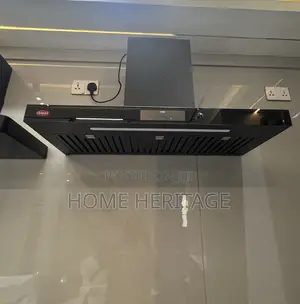 Luxury Kitchen Heat Extractor Maat Black