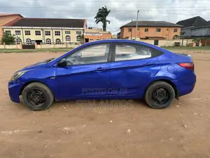 Hyundai Accent 2012 Blue